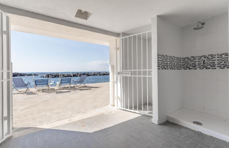 Villa Waters Edge - image 17
