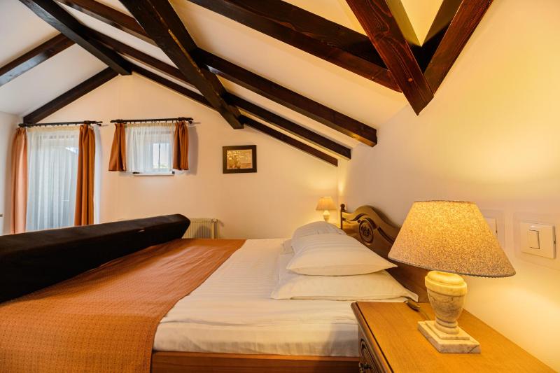 Triple Room image 2