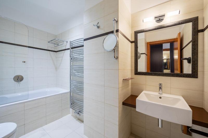 Apartment image 2
