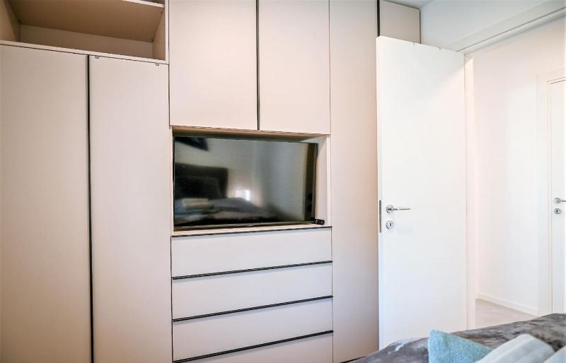 Two bedroom apartment Blue Sea - image 4