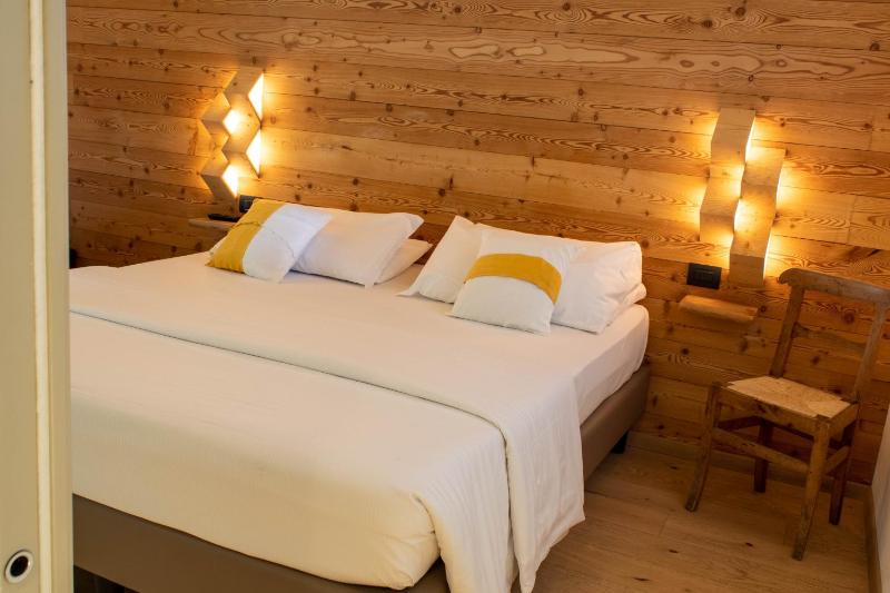 Double Room with Sauna image 4