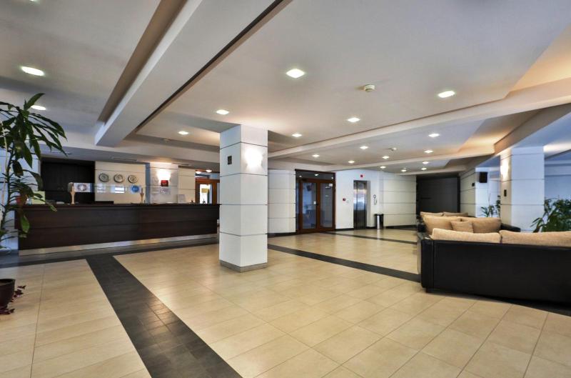 Bellevue Residence Apartments - image 7