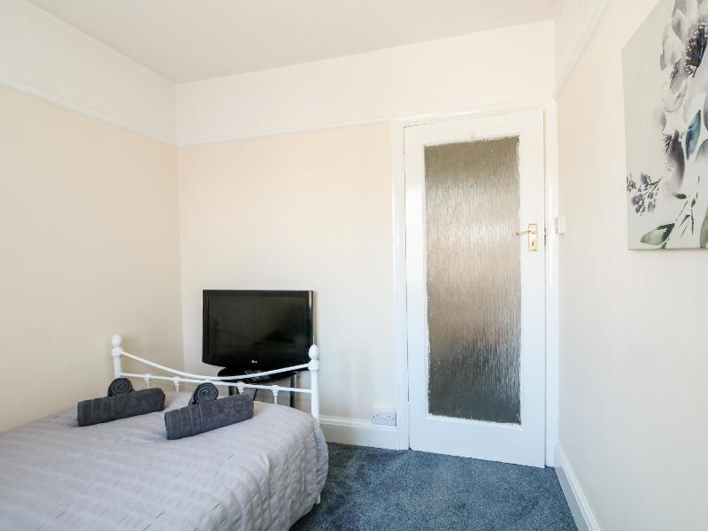 4 Dorothy Avenue - image 17
