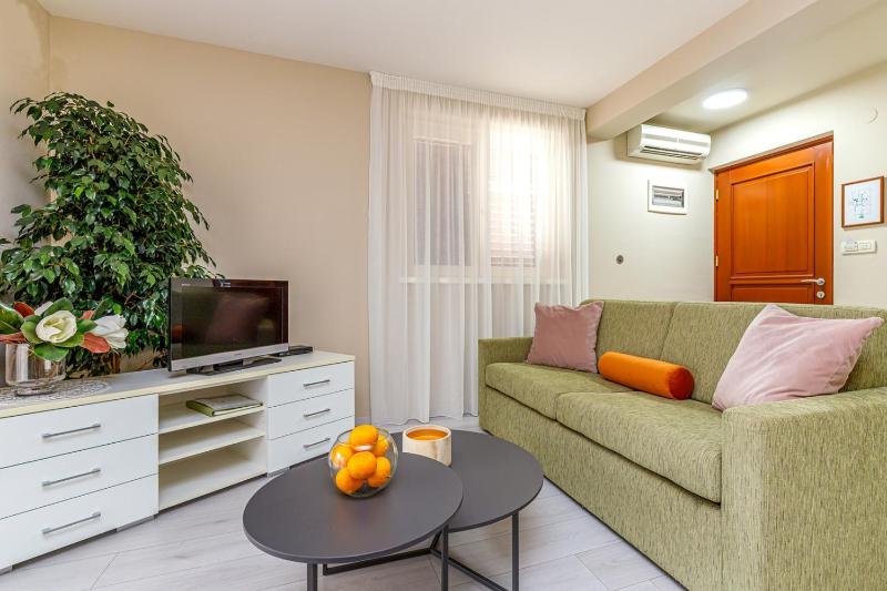 Apartment Complex Irena with Pool - image 43