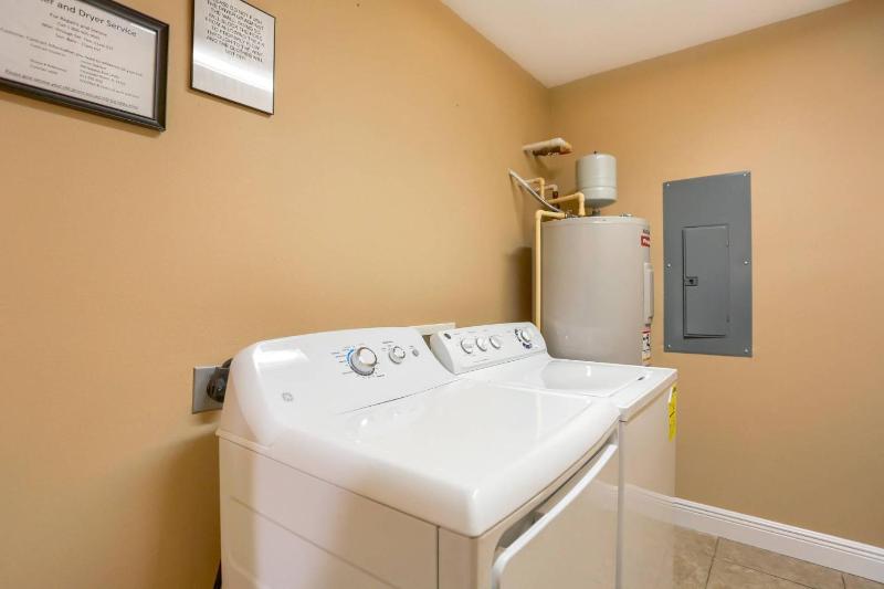 304 Bay Harbor - image 43