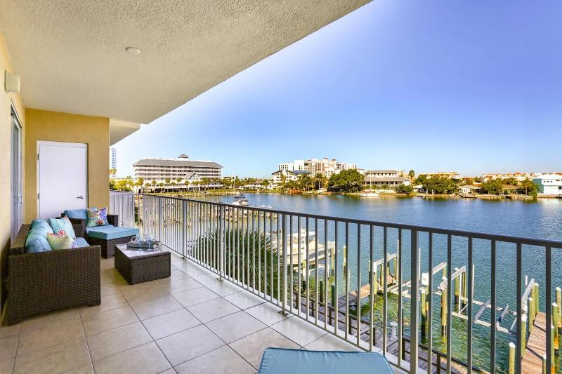 304 Bay Harbor - image 38