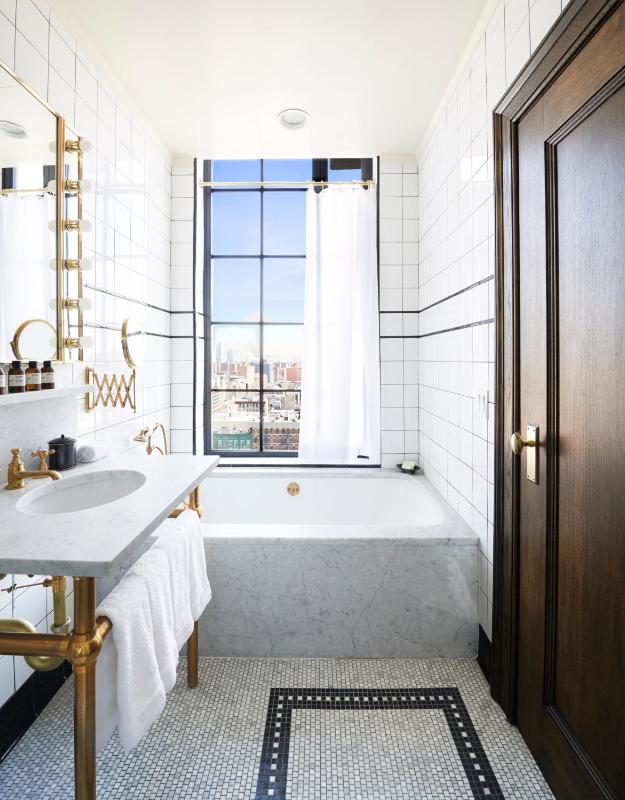 Queen Loft with Tub image 2