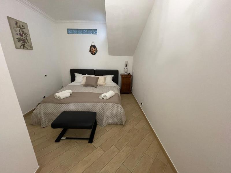 Economy Double or Twin Room image 3