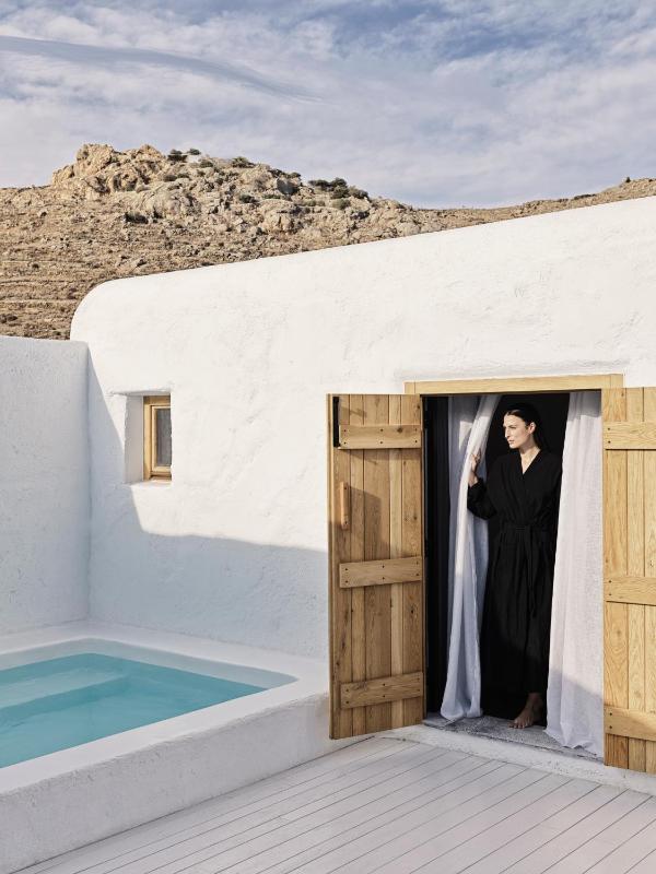 Honeymoon Suite Sea View with Jacuzzi   image 4
