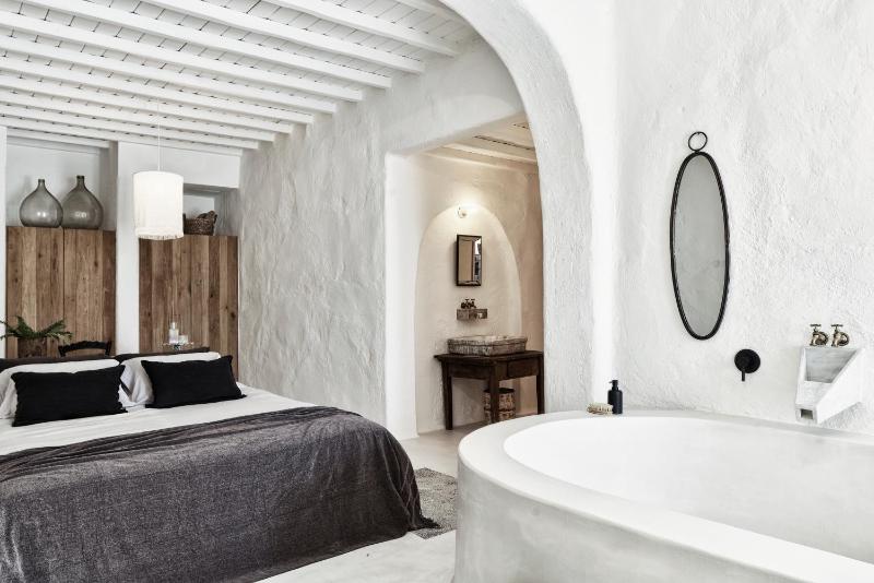 Nomad Two-Bedroom Suite Sea View with Private Pool image 4