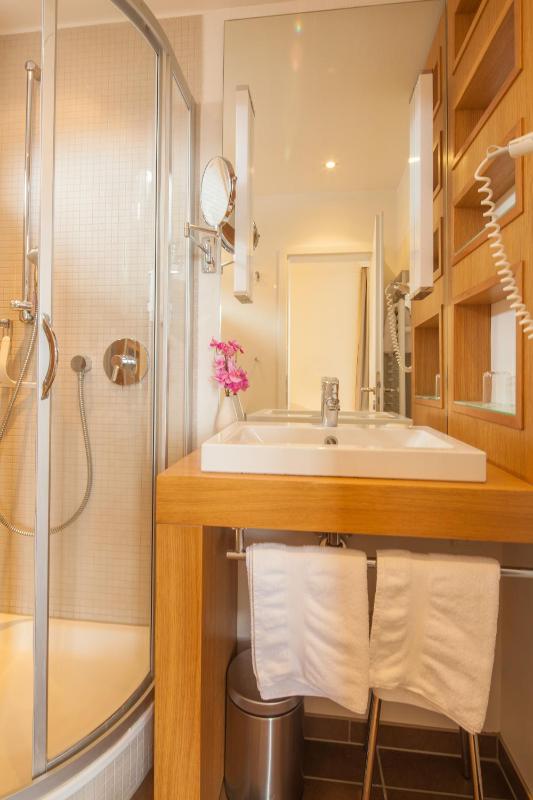 Single Room image 1