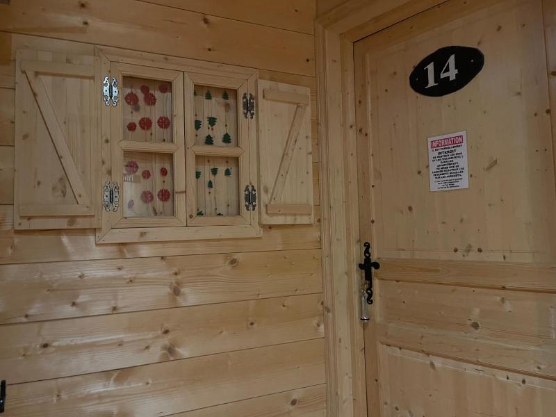 Two-Bedroom Apartment (7 Adults) with connecting rooms image 3