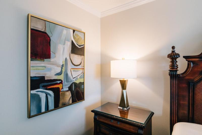 Standard Queen Room image 4