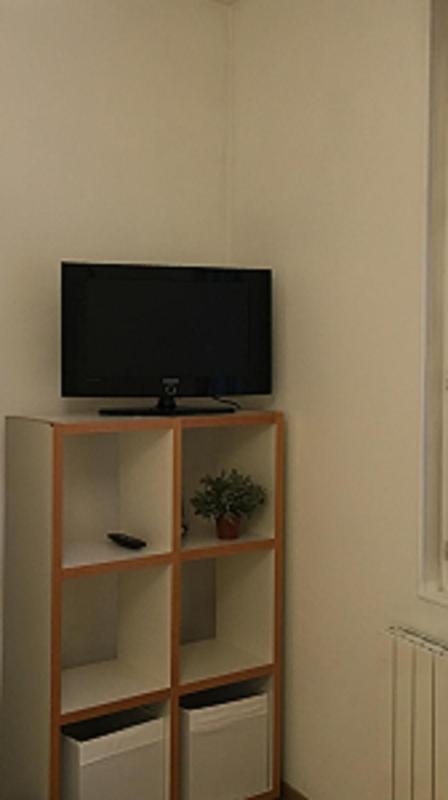 Studio Apartment image 4