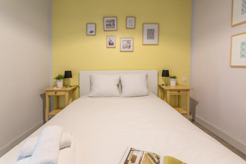 Two-Room Apartment image 1