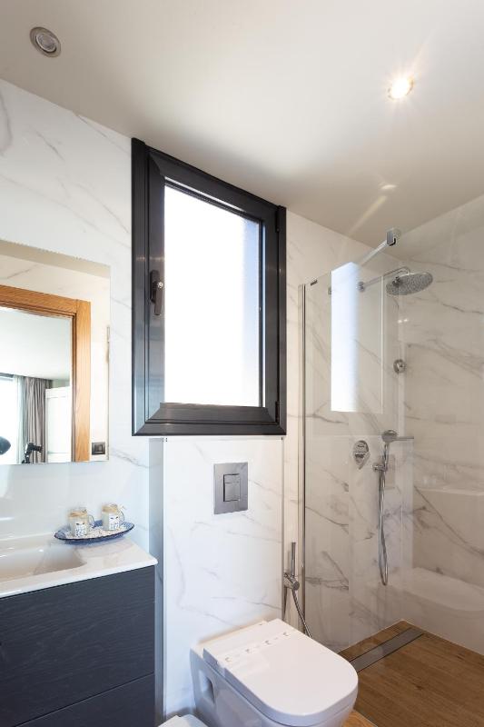 Standard Apartment image 3