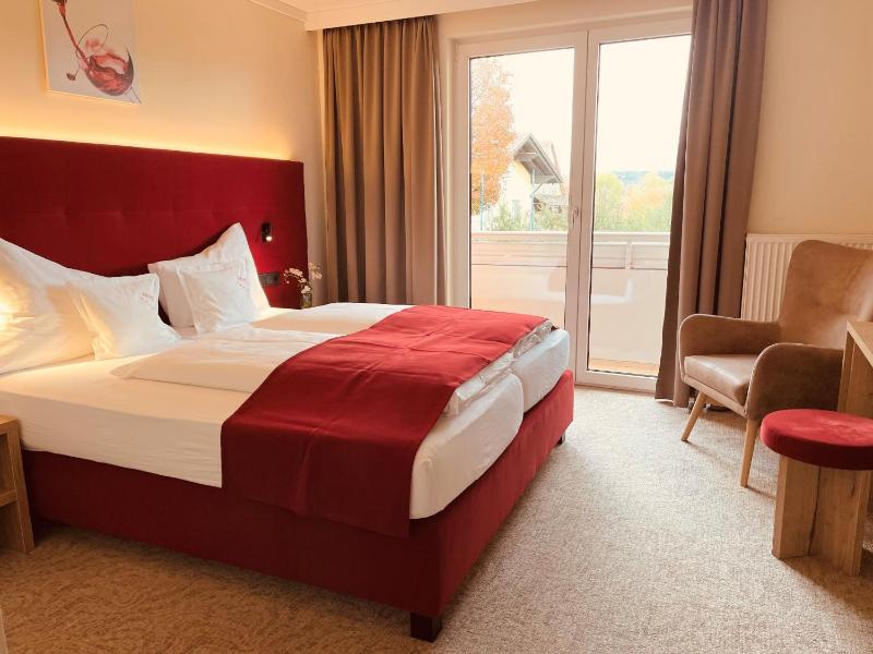 Double Room with Balcony image 1
