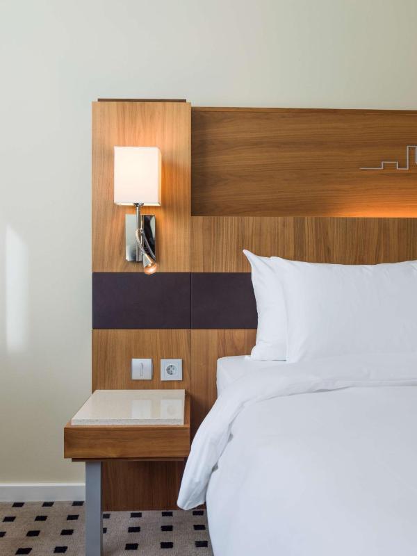 Standard Room image 4