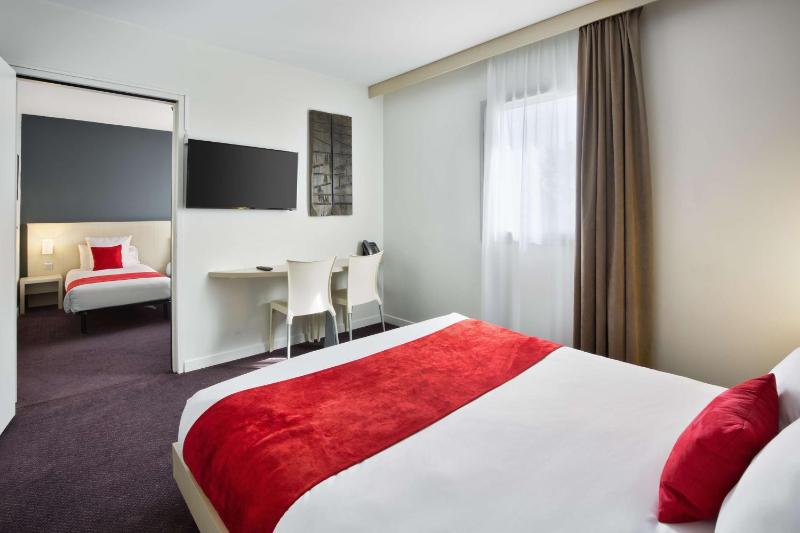 Sure Hotel by Best Western Nantes Beaujoire - image 11