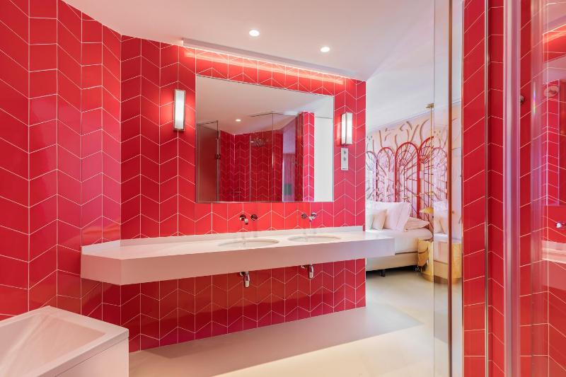 Suite with Gran Via view image 3