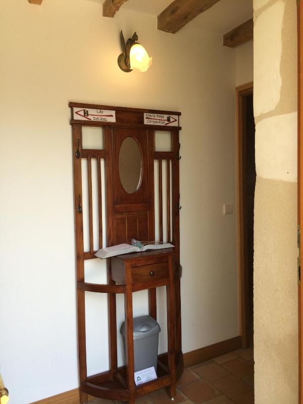 Comfort Triple Room with Shower image 4