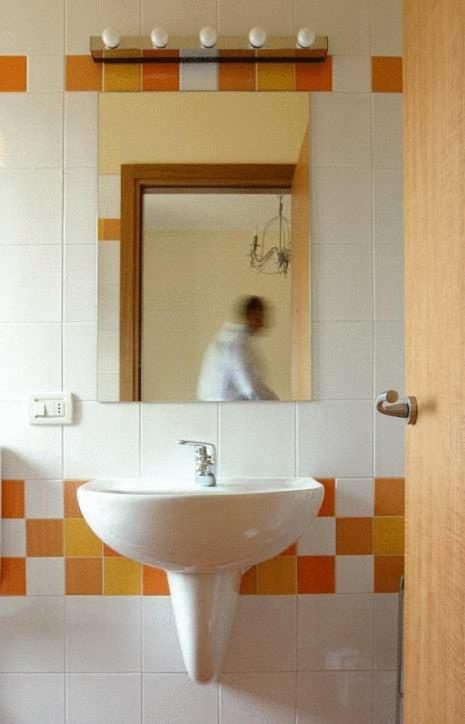 Single Room image 1