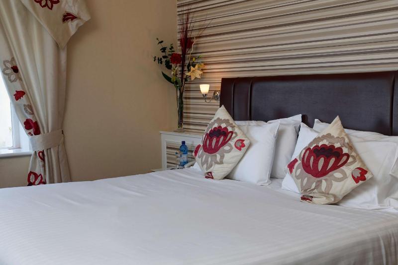 Deluxe King Room with Sea View image 1