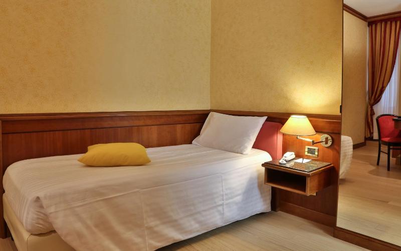 Best Western Hotel Moderno Verdi - image 10