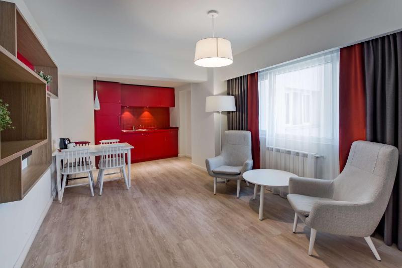 Studio Apartment with Balcony image 3
