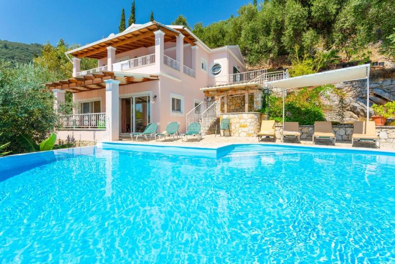 Villa Petros - image 1