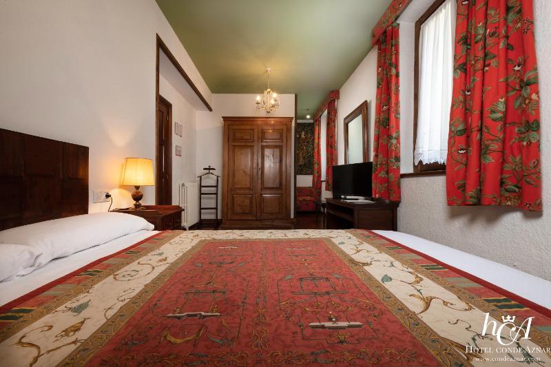 Superior Double Room image 4