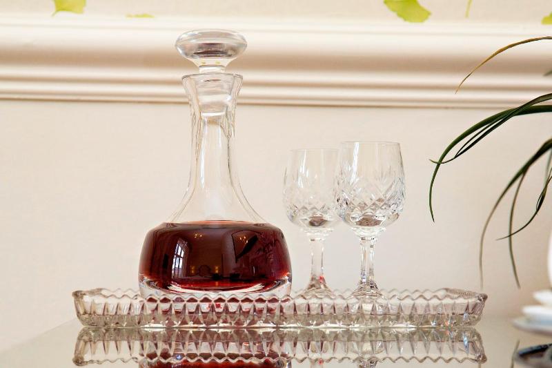 Double or Twin Room with Mountain View image 2