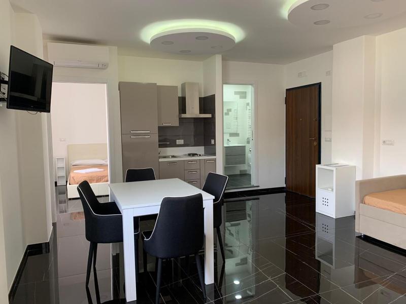 One-Bedroom Apartment image 1