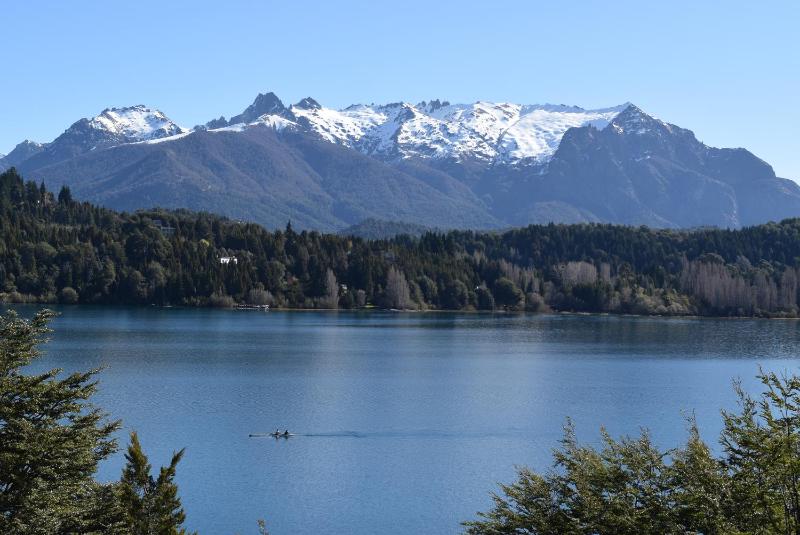 MAHALO BARILOCHE Cabaña sobre el Nahuel Huapi con Muelle Privado - image 14