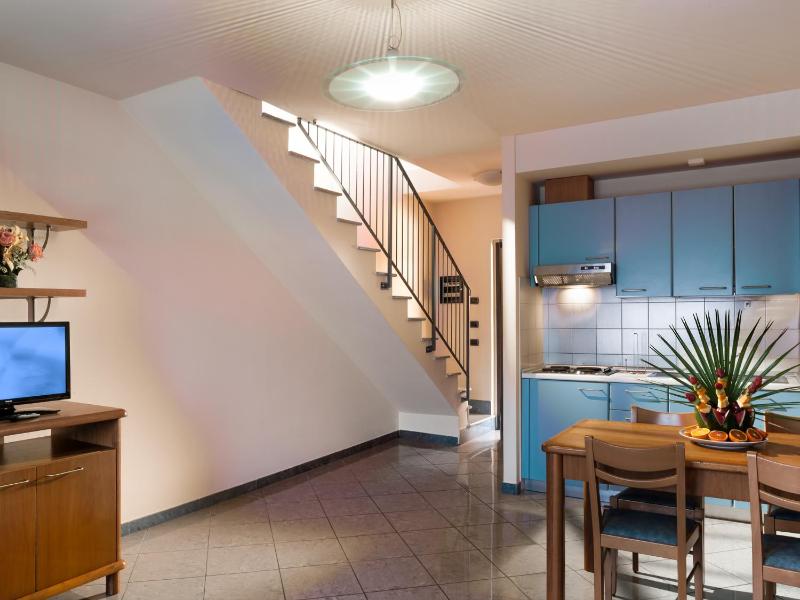 Two-Bedroom Apartment (6 Adults) image 3