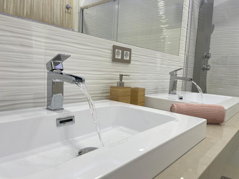 BAMBOO CHIC APARTMENT PLAYA DEL INGLES - image 40