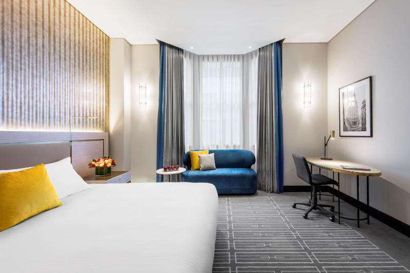 Superior Double Room image 4