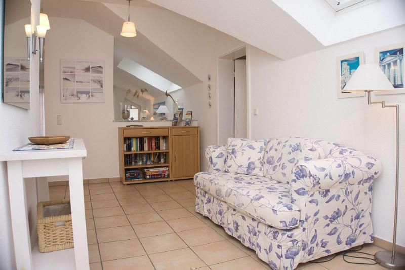 Balkon mit traumhaften Meerblick gratis Nutzung vom AHOI Erlebnisbad und Sauna in Sellin Dünenhaus FeWo05 - image 16