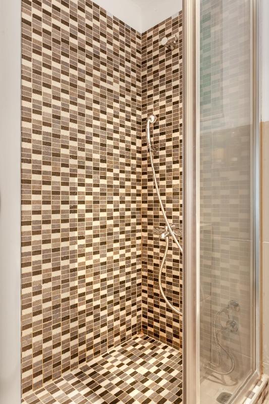 Apartment with Balcony image 3