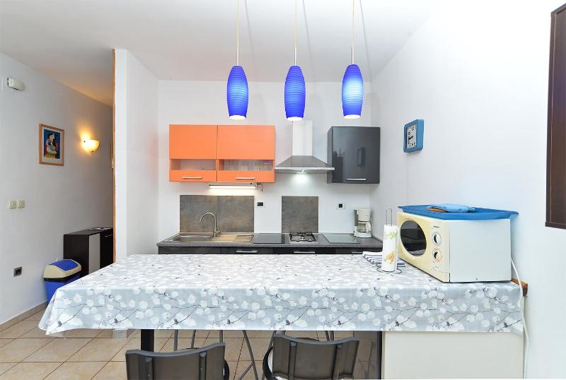 Apartment image 4