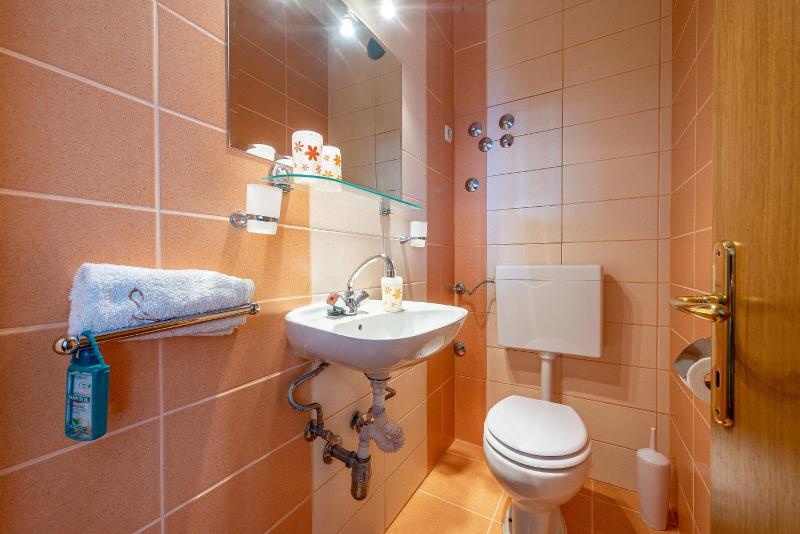 Apartments Roje - image 12