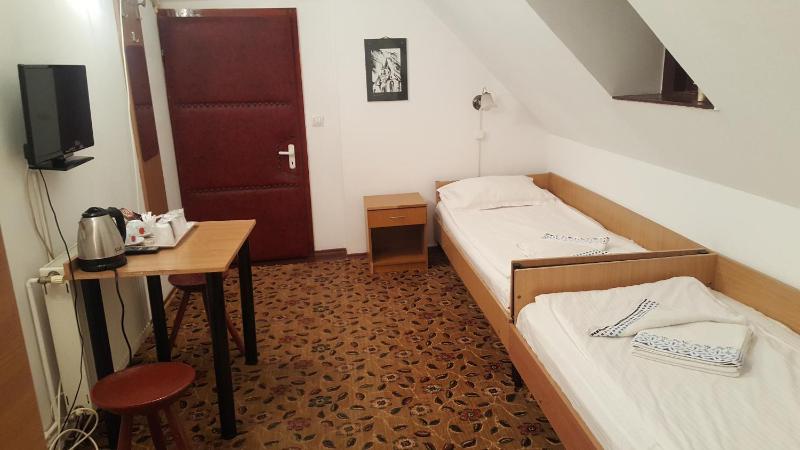 Pensiunea Podul Minciunilor - image 11