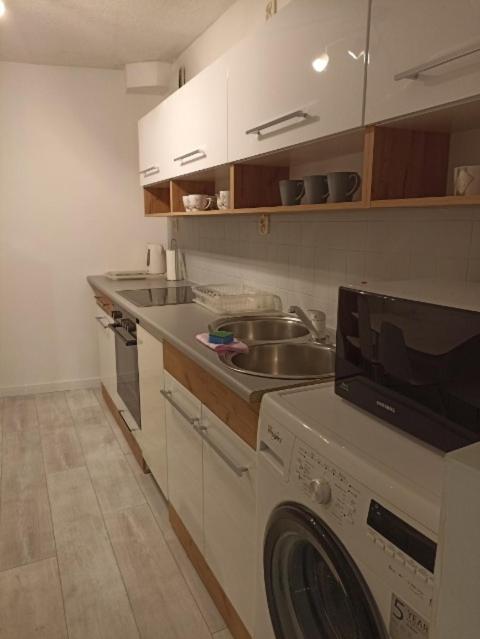 Apartament Tygrys - image 18