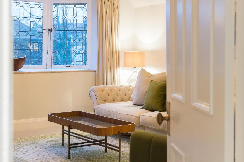 The Tower by Harrogate Serviced Apartments - image 20