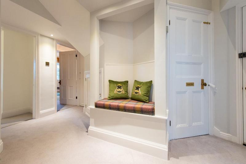 The Tower by Harrogate Serviced Apartments - image 15