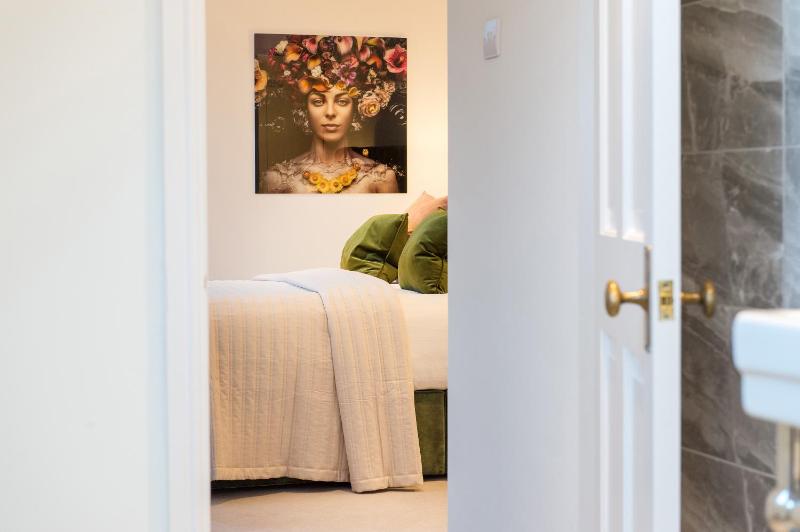 The Tower by Harrogate Serviced Apartments - image 41