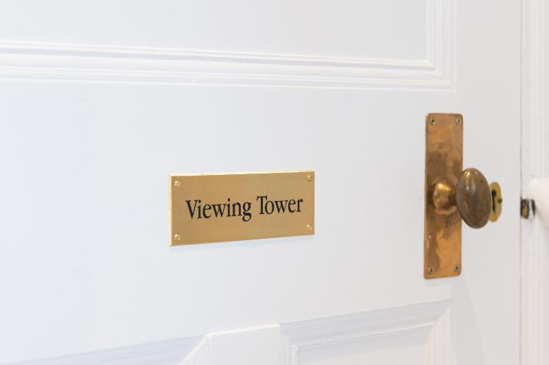 The Tower by Harrogate Serviced Apartments - image 3