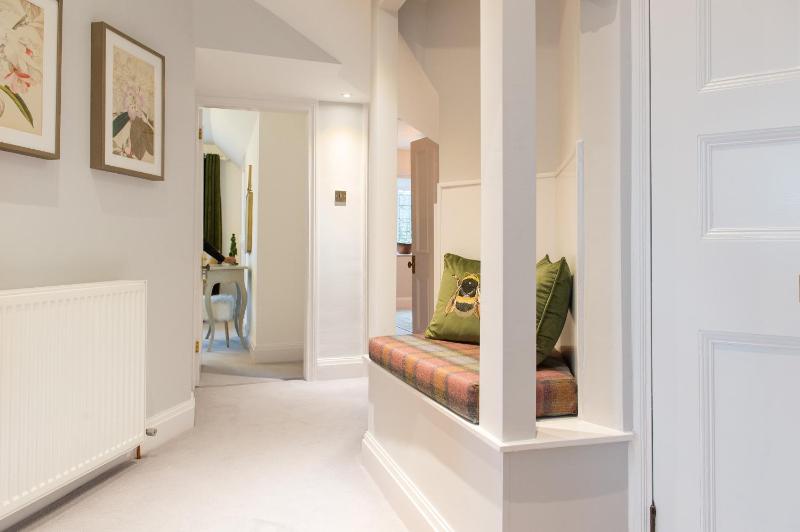 The Tower by Harrogate Serviced Apartments - image 2