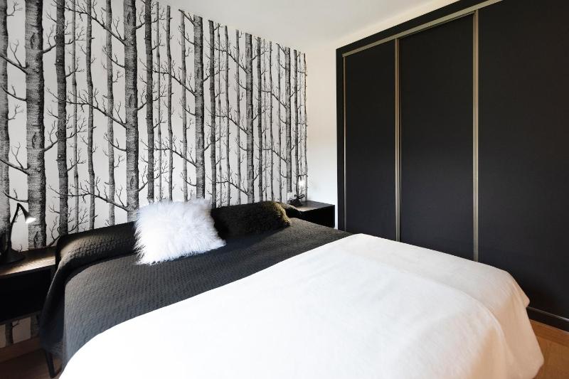 Superior Apartment image 3