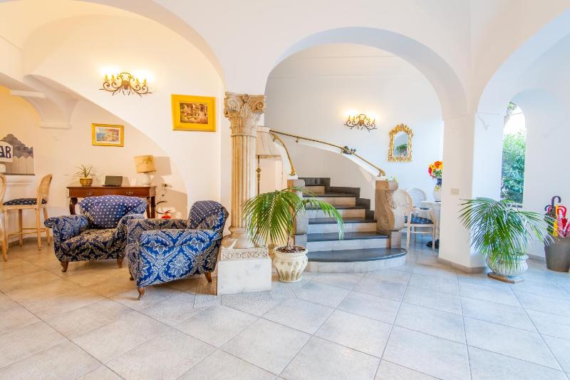 Hotel Reginella - image 8